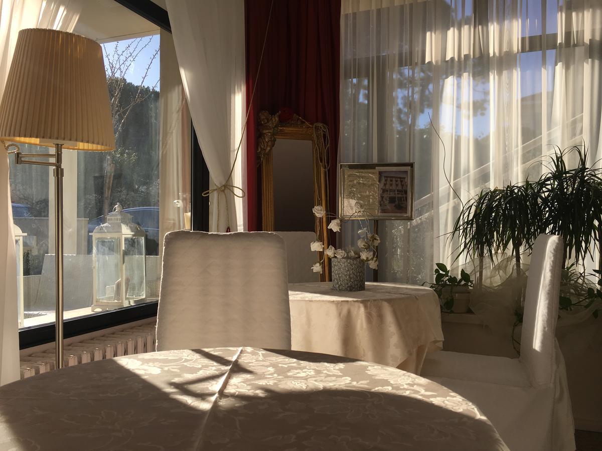 Hotel Baby B&B ميلانو ماريتيما المظهر الخارجي الصورة